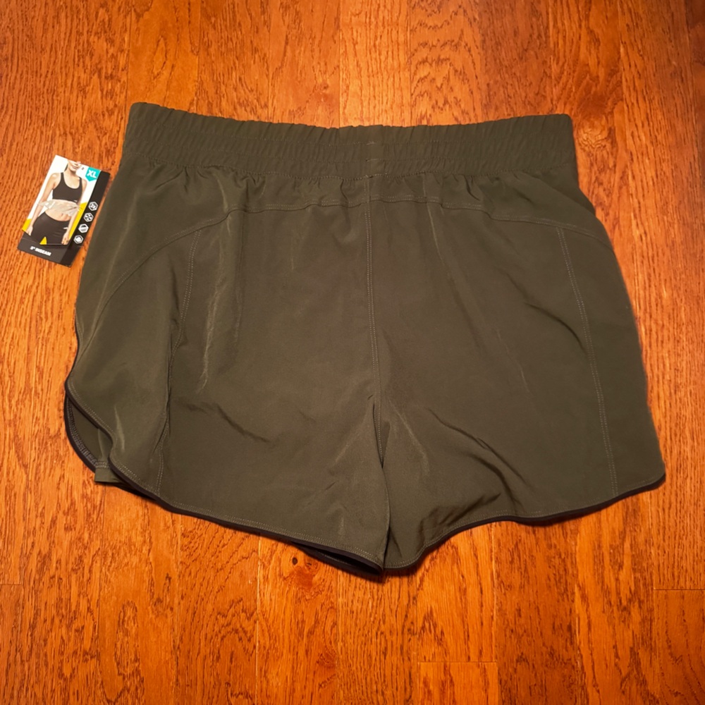 Avia NWT Olive Green Women's XL Athletic Shorts